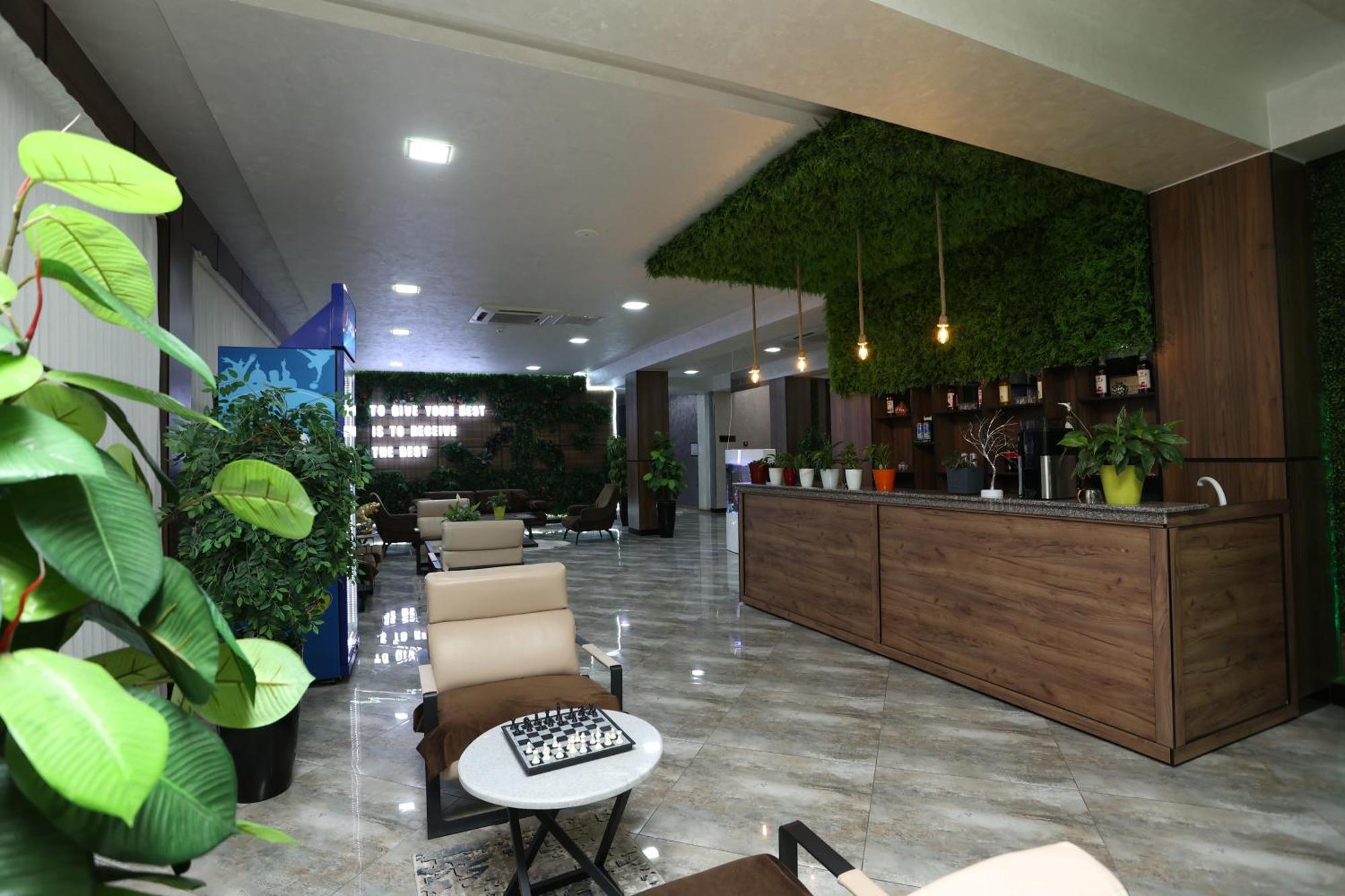 Chlnor Hotel Andijan Exterior photo